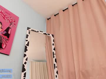 webcam girl megan_world live cam image #742085