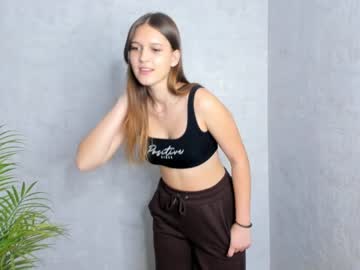 webcam girl kimberlidean live cam image #5933777