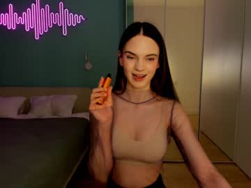 webcam girl gloriamil live cam image #3316439