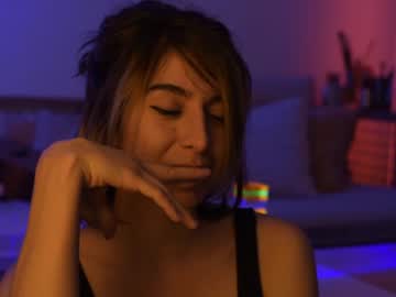 webcam girl lizmreow live cam image #1922079