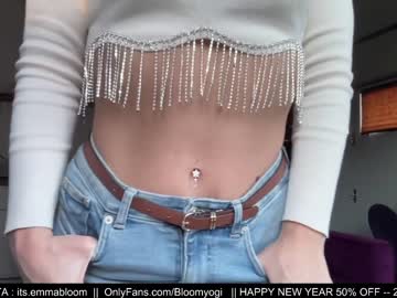 webcam girl bloomyogi live cam image #6105680