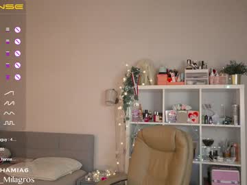 webcam girl mia_milagros live cam image #4913555