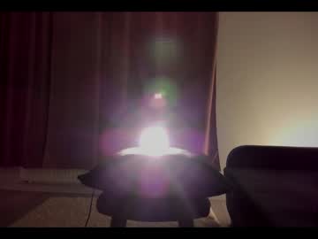 webcam girl emilybatee live cam image #4240123