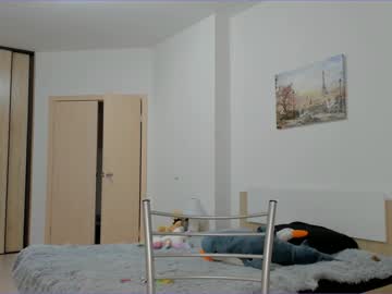 webcam girl elisa_oliver live cam image #740301