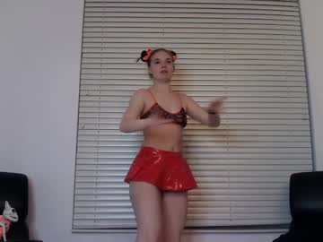 webcam girl lexi_laine live cam image #3024999