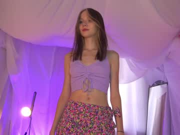 webcam girl kateuwugirl live cam image #5209331