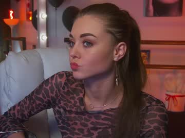 webcam girl lettymoa live cam image #1733637