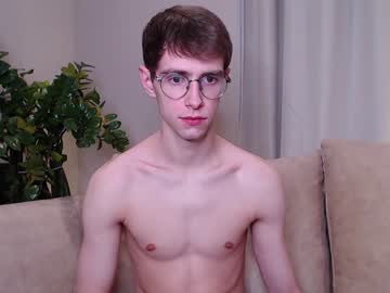webcam man alfie_evanss live cam image #3147257