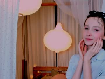 webcam girl hailiemills live cam image #3090841
