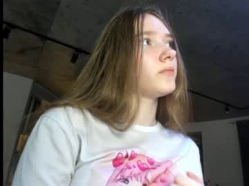 webcam girl mysat live cam image #2170822