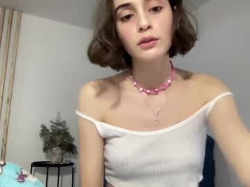 webcam girl crown_of_vice01 live cam image #3561671