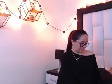 webcam girl madisonfosterr live cam image #2711454