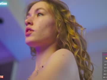 webcam girl _taylor_swift live cam image #3578234