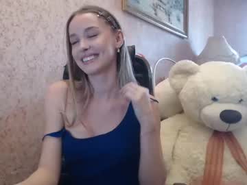 webcam girl ariana_777 live cam image #1887790
