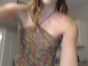 webcam girl mayelamoon live cam image #1748780