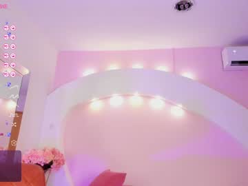 webcam girl emilylittle live cam image #5301454