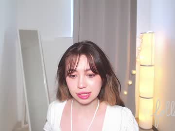 webcam girl y_u_m_i_k_a live cam image #1981540