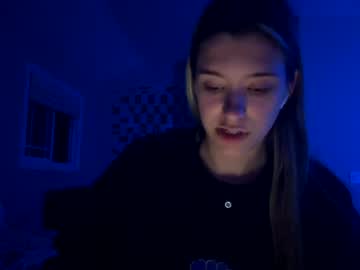 webcam girl ameliarustova live cam image #4479367
