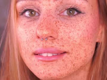 webcam girl artease live cam image #3338655