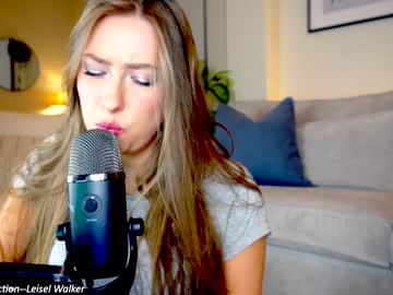 webcam girl x_lily_x live cam image #6922695
