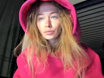 webcam girl oksanafedorova live cam image #1309078