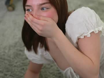 webcam girl floret_joy live cam image #6354238