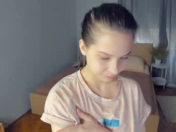 webcam girl cherry_tery live cam image #4336056