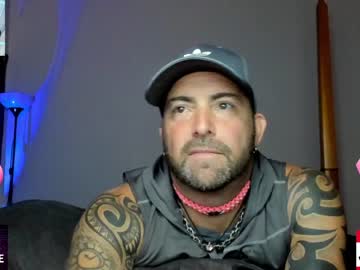 webcam man whaaaaaaaat live cam image #2853633