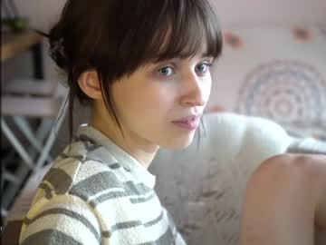 webcam girl diruriru live cam image #6827494