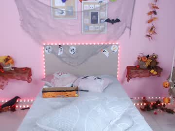 webcam girl little_effy18 live cam image #382809