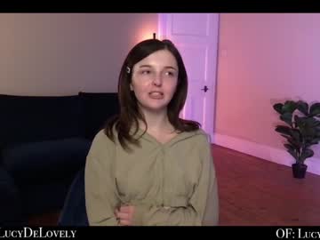 webcam girl lucydelovely live cam image #2724581