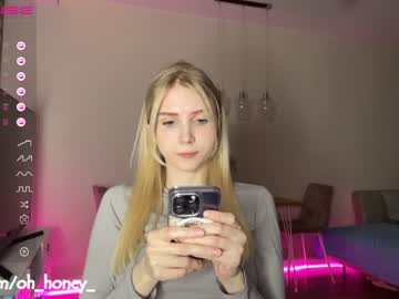 webcam girl oh_honey_ live cam image #4462859