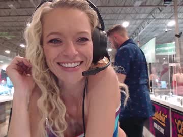 webcam girl laceycoffeegirl live cam image #663159