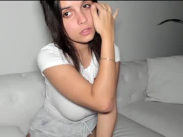 webcam girl lilbeccaxo live cam image #1698731