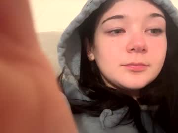 webcam girl lilyrora live cam image #6458841