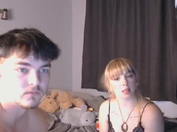 webcam couple maevenelijah live cam image #7118948