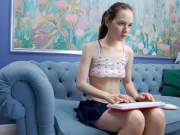 webcam girl kriskras__ live cam image #4332768