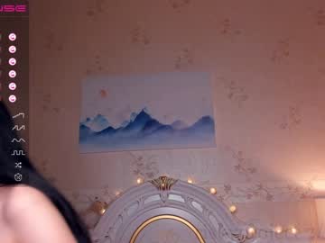 webcam girl riskyproject live cam image #4370232