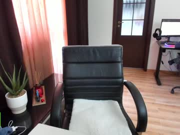 webcam girl crissnight live cam image #1427817