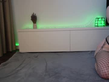 webcam girl funny_to_see_you_here live cam image #4331105