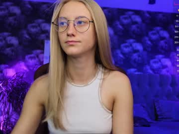 webcam girl angeellina live cam image #3497502
