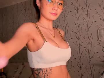 webcam girl killer_face live cam image #767911