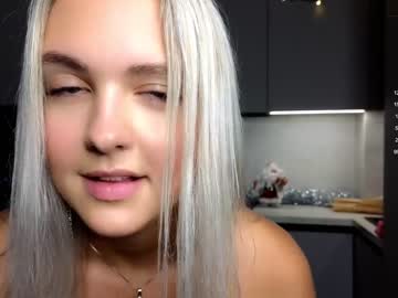 webcam girl beverly_hillls live cam image #6024248
