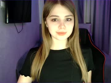 webcam girl tripleprinces live cam image #3679980