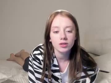 webcam girl amy1_1 live cam image #7102073