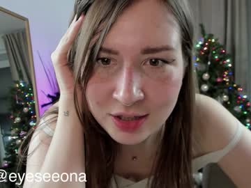 webcam girl eyeseeona3 live cam image #3353703