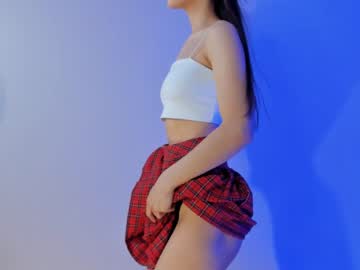 webcam girl neferpita live cam image #4544183