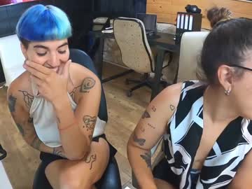 webcam girl daily_stories live cam image #4589140