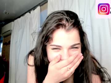 webcam girl hot_chill__ live cam image #3946942