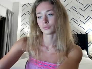 webcam girl oksanafedorova live cam image #1494123